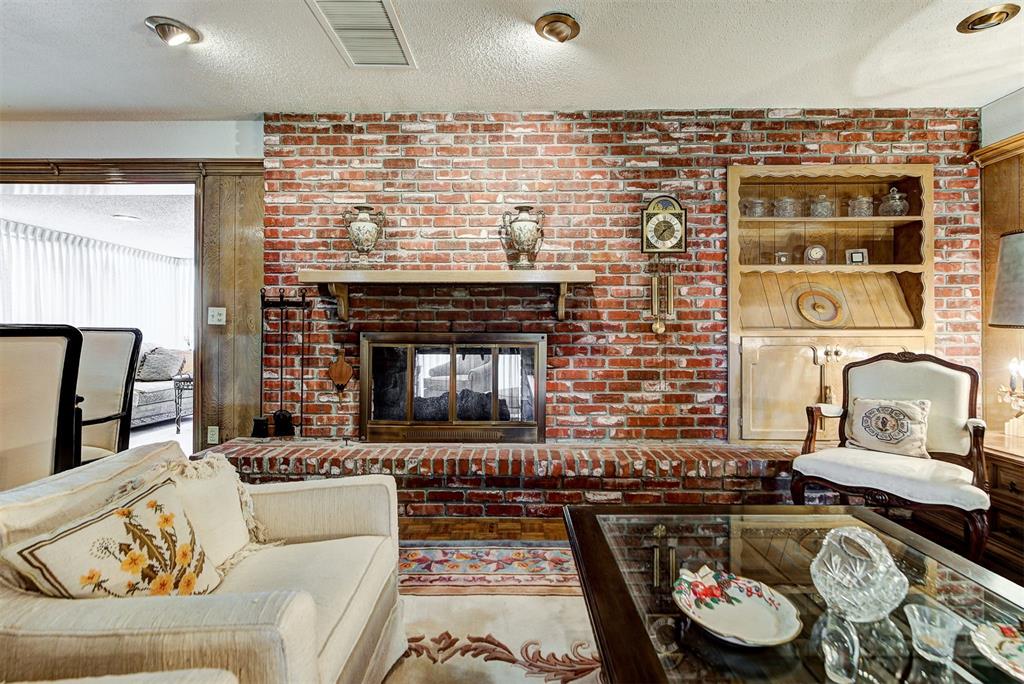 3001 Middlesex Drive