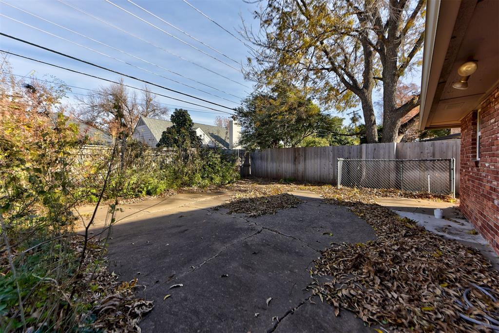 3001 Middlesex Drive