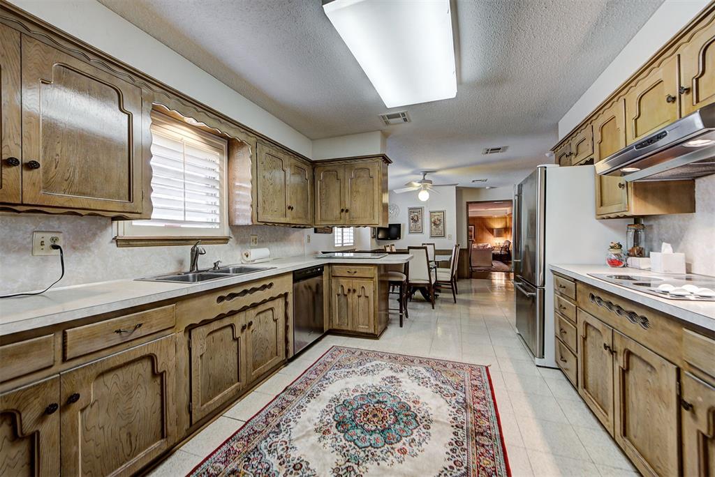 3001 Middlesex Drive