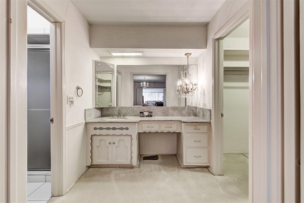 3001 Middlesex Drive