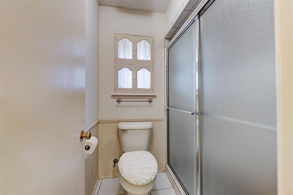 3001 Middlesex Drive