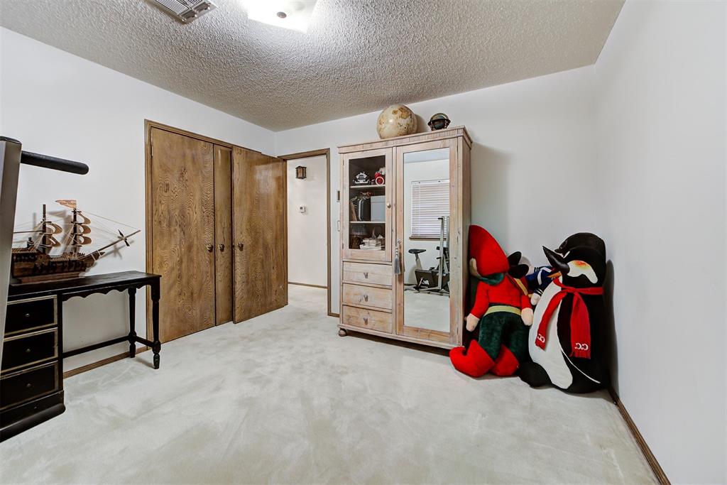 3001 Middlesex Drive