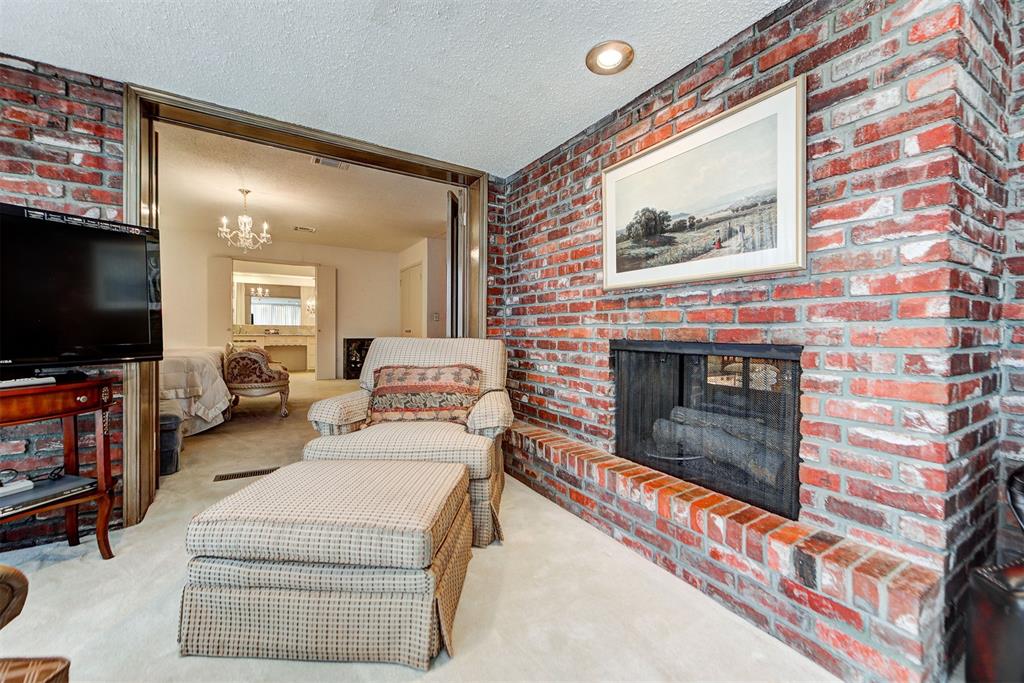 3001 Middlesex Drive