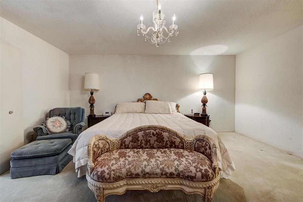 3001 Middlesex Drive