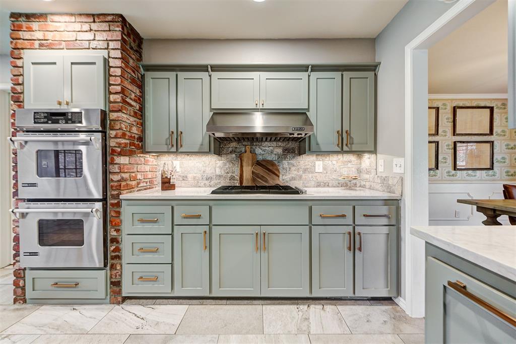 12121 Thorn Ridge Road