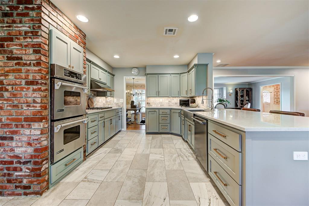 12121 Thorn Ridge Road