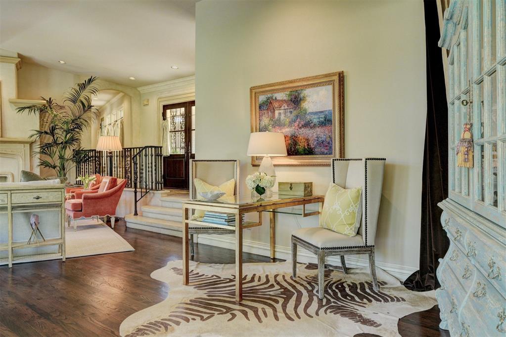 3321 Robin Ridge Road