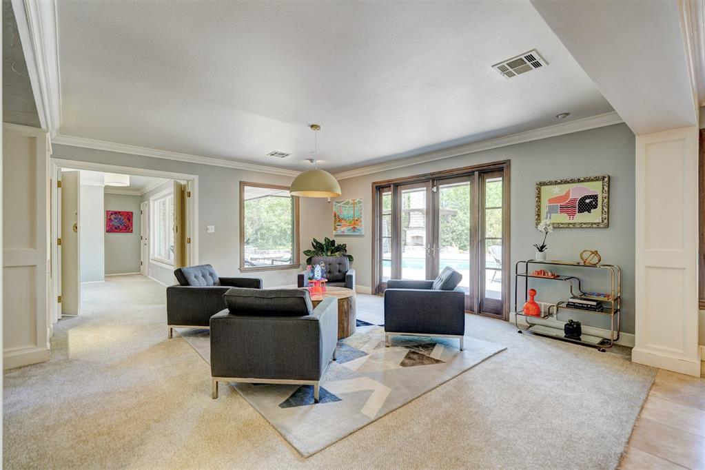 1701 Coventry Lane