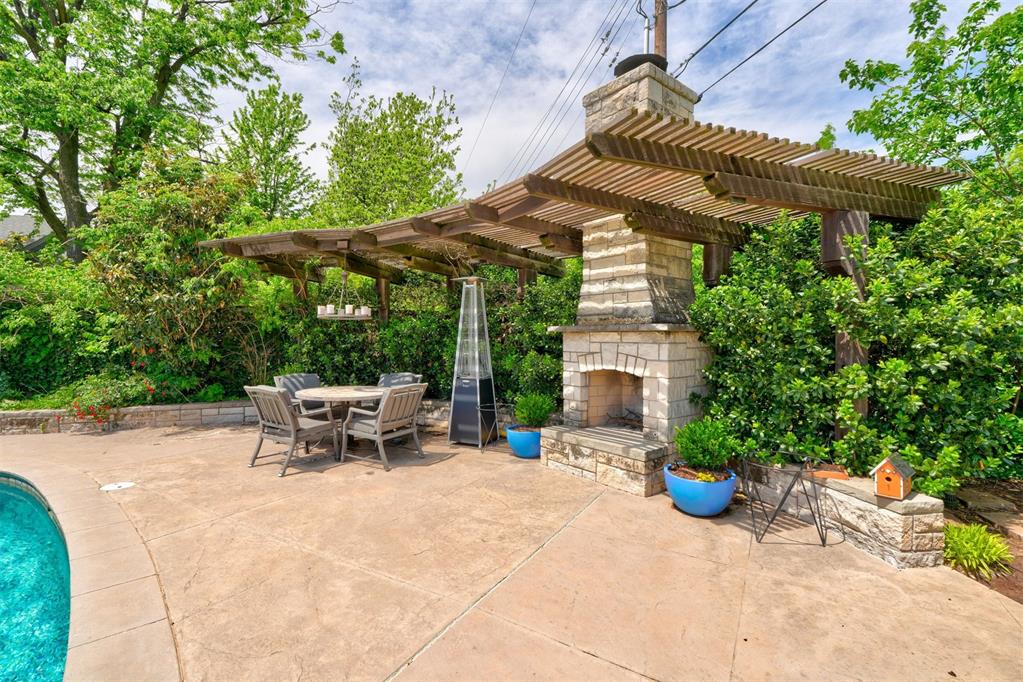 1701 Coventry Lane