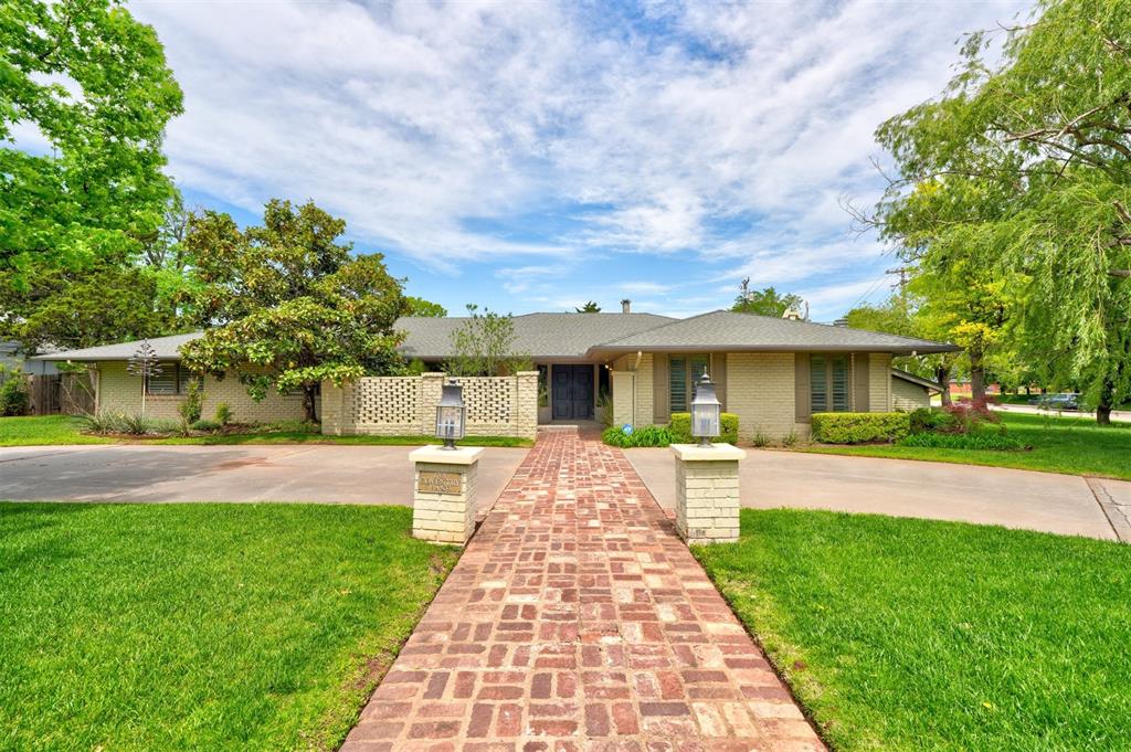 1701 Coventry Lane