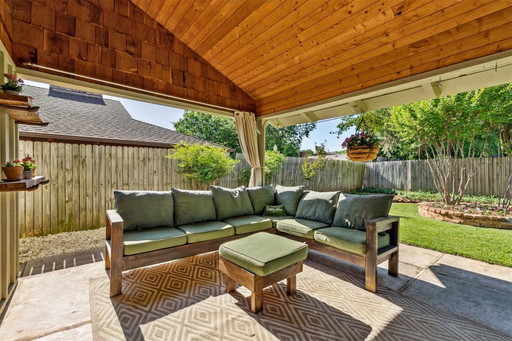 2113 NW 62 Street