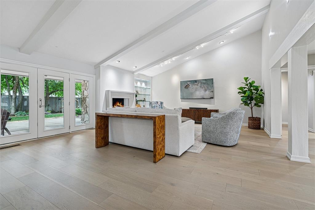 11209 Thorn Ridge Road