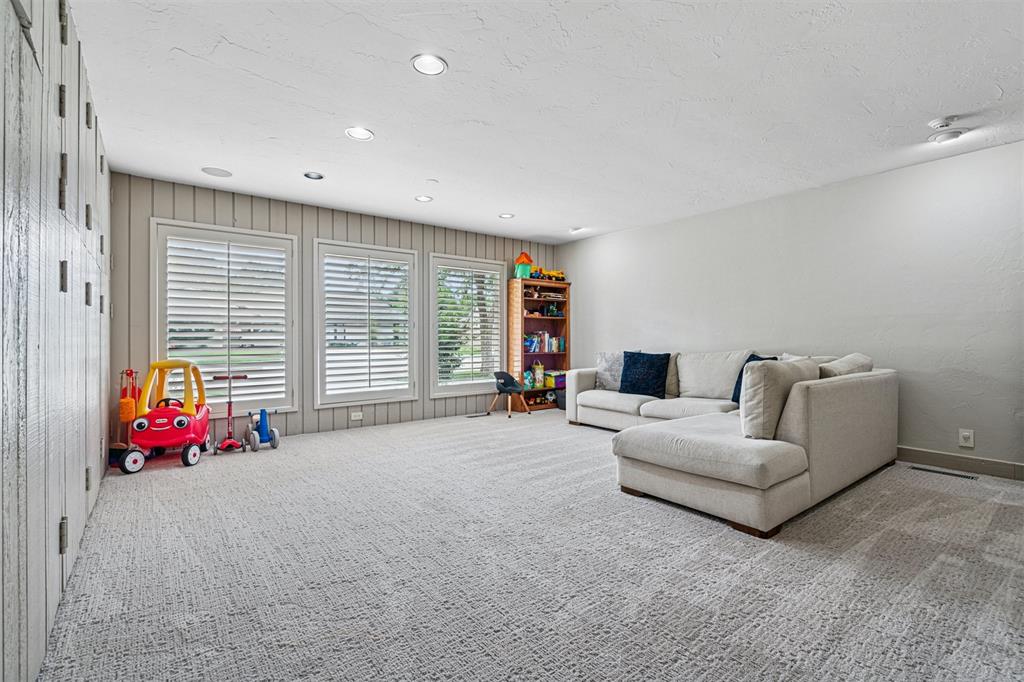 11209 Thorn Ridge Road