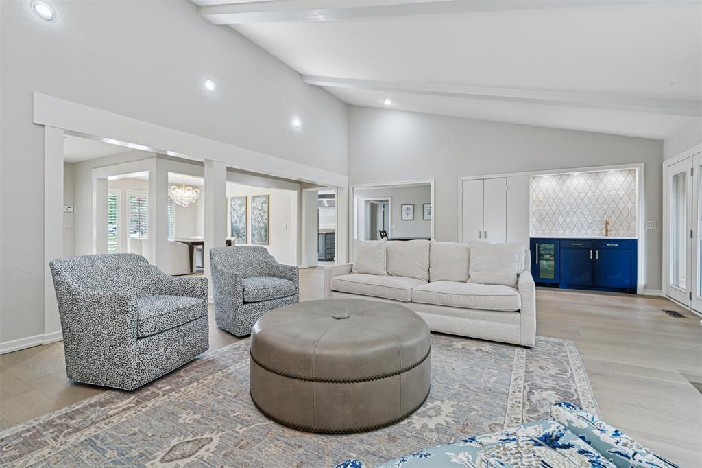11209 Thorn Ridge Road