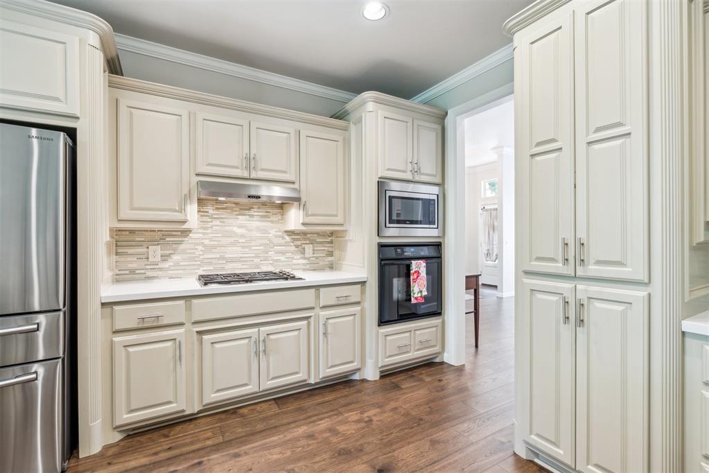 3355 Willow Brook Road