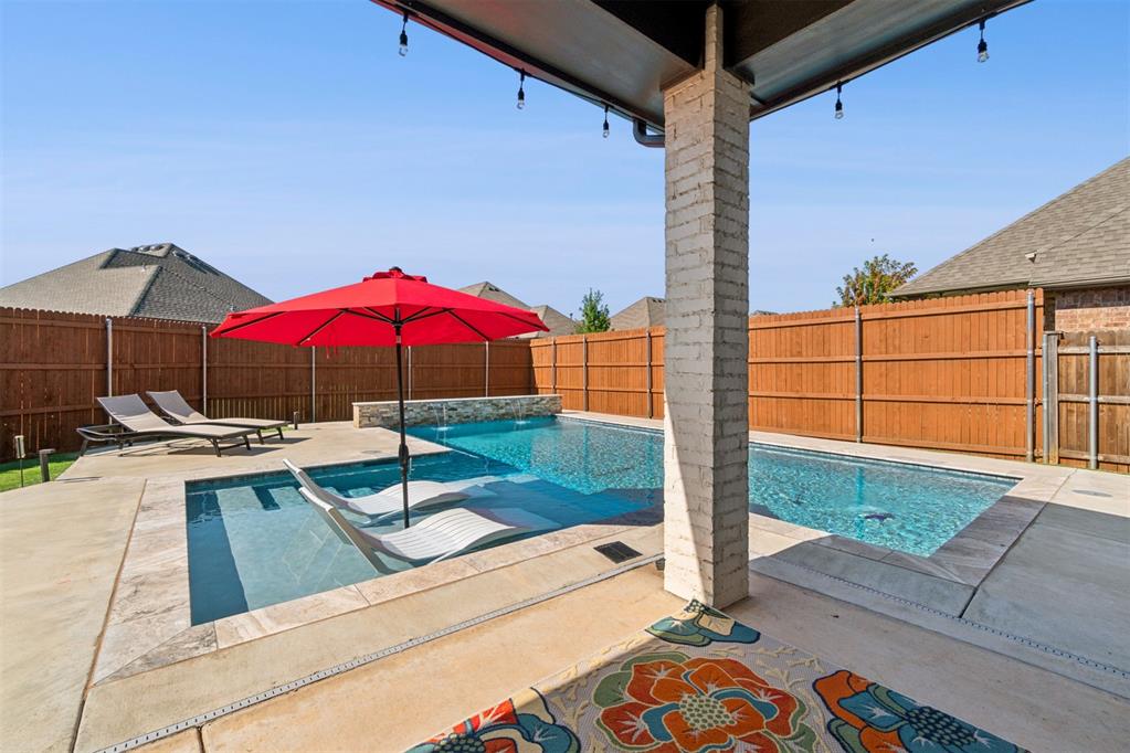 6120 NW 157th Street