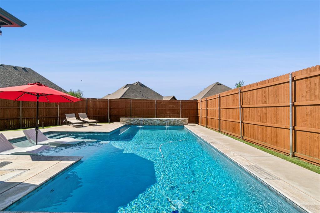 6120 NW 157th Street