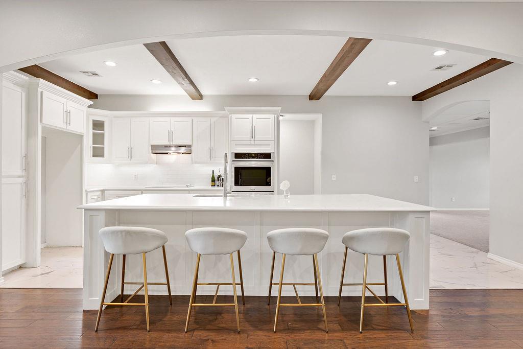 12101 Maple Ridge Road