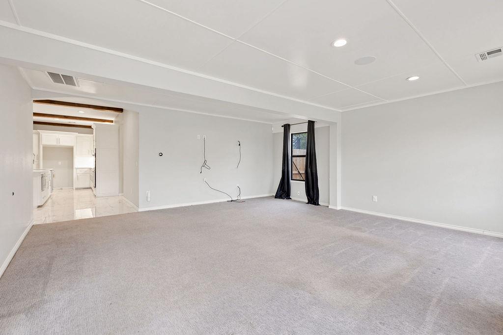 12101 Maple Ridge Road