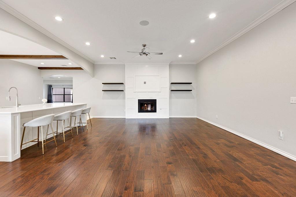 12101 Maple Ridge Road