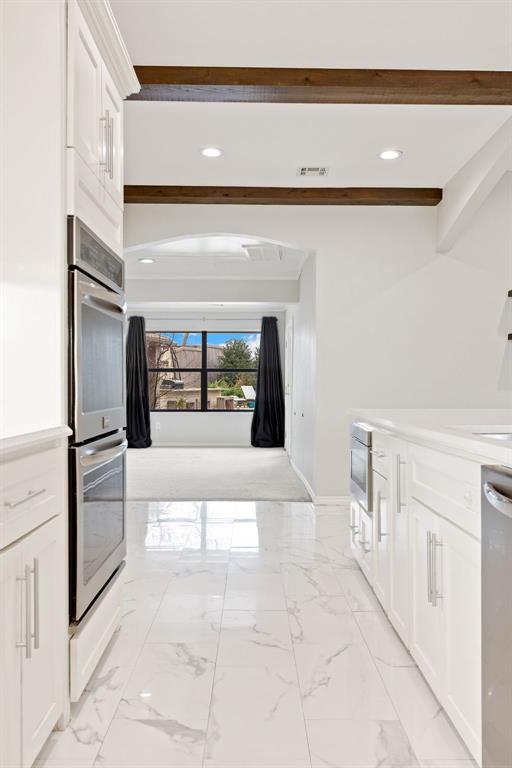 12101 Maple Ridge Road