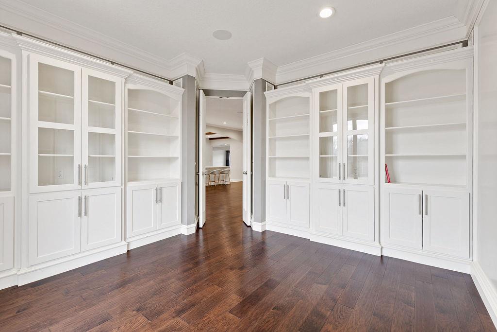12101 Maple Ridge Road