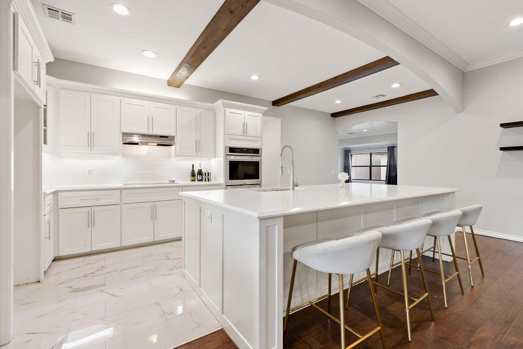 12101 Maple Ridge Road
