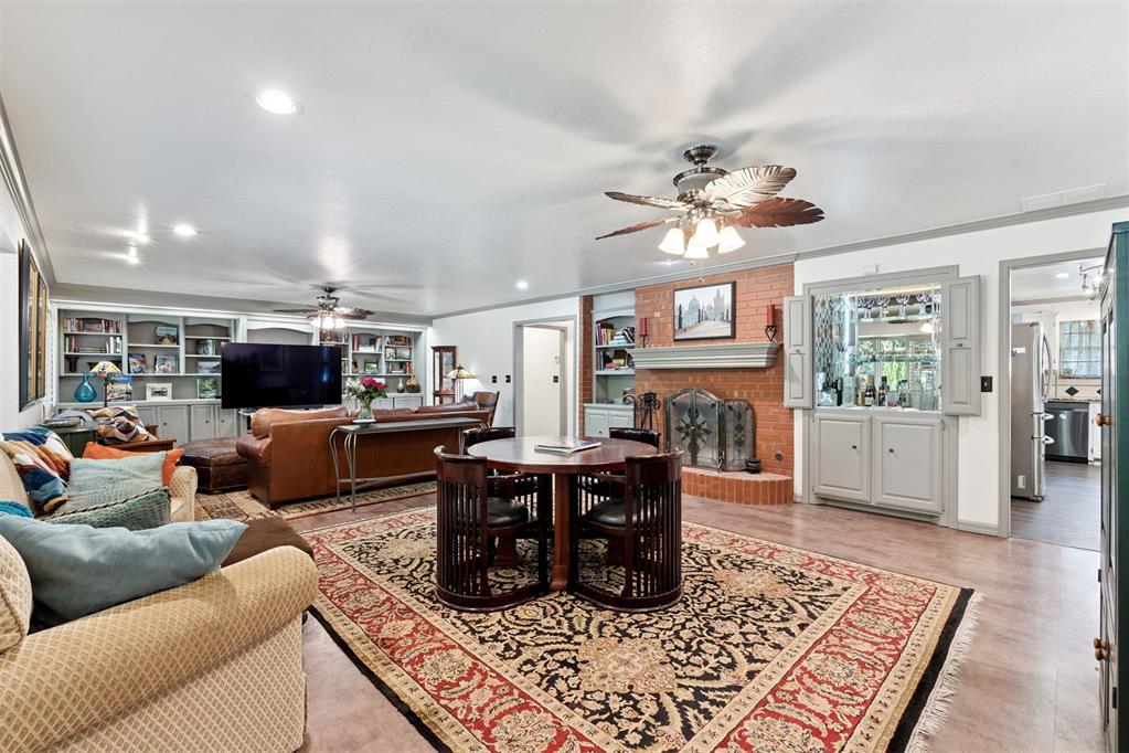 3105 Robin Ridge Road