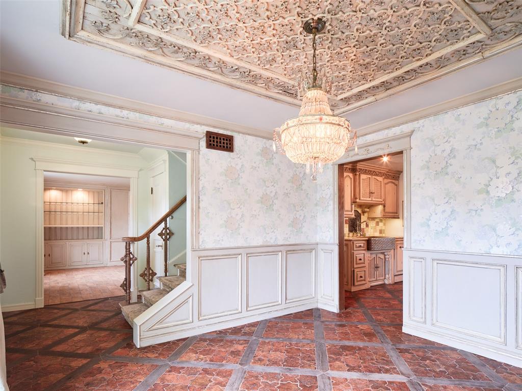 1102 Huntington Avenue