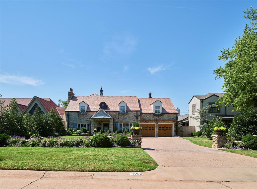 1102 Huntington Avenue