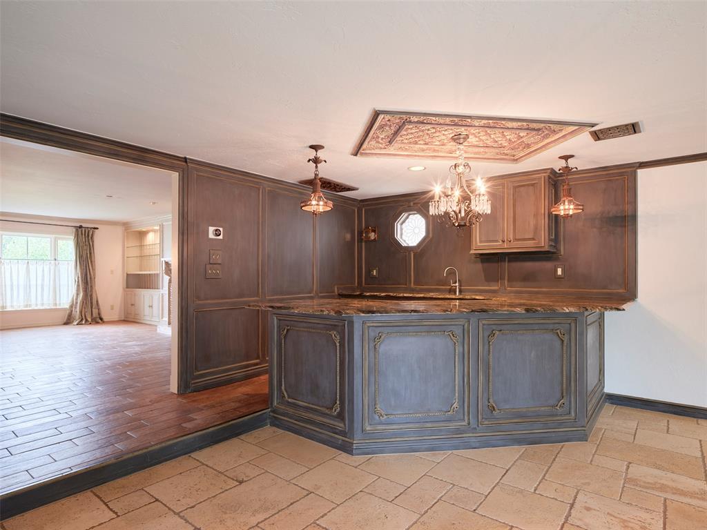 1102 Huntington Avenue