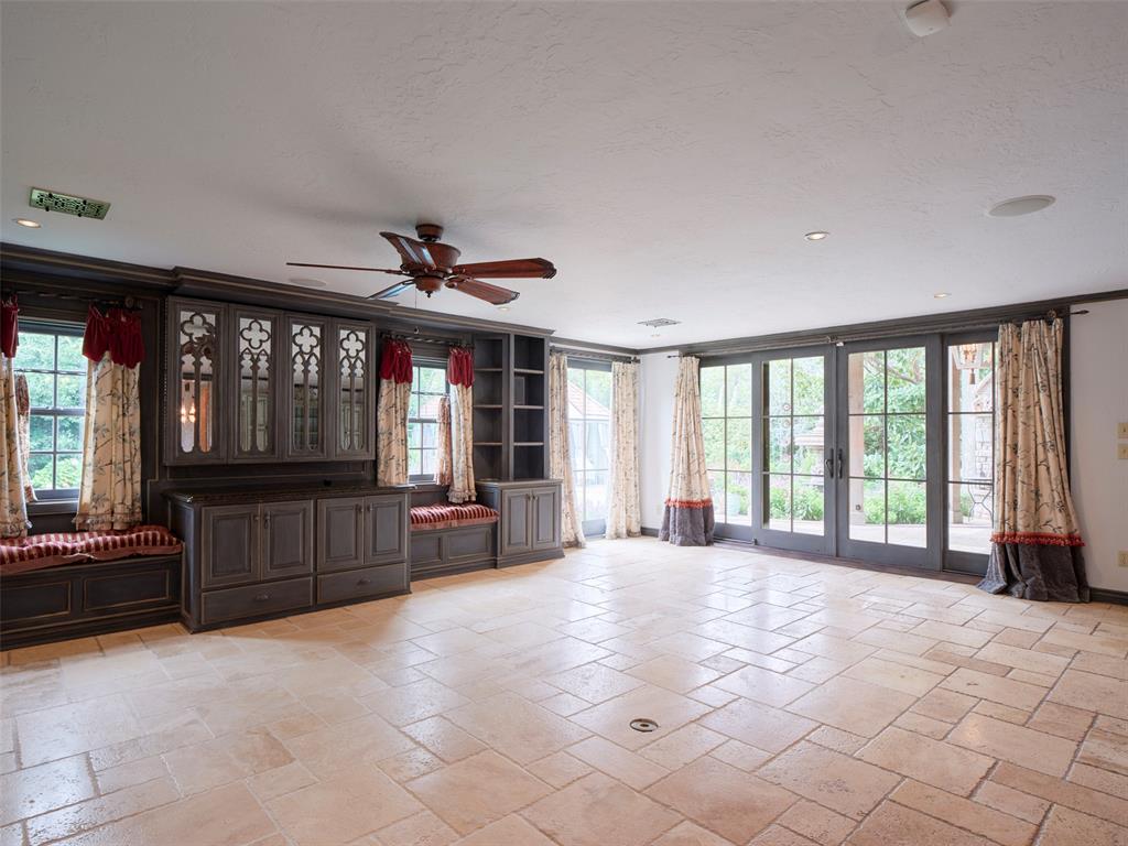 1102 Huntington Avenue