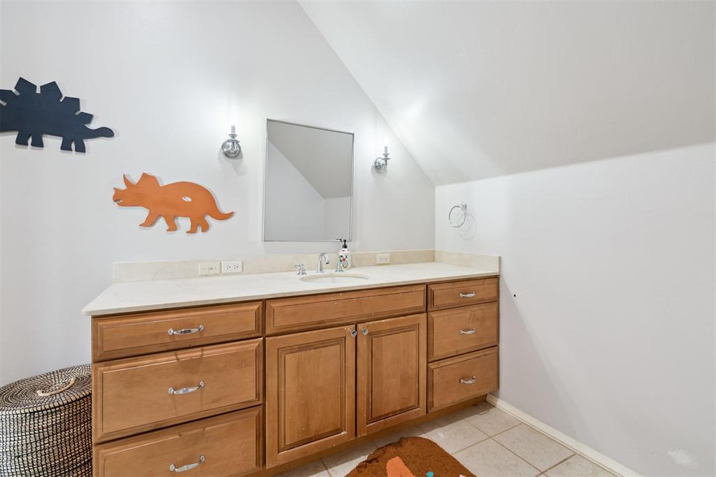 3208 Prairie Rose Road
