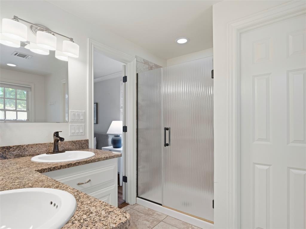 527 NW 38th Street