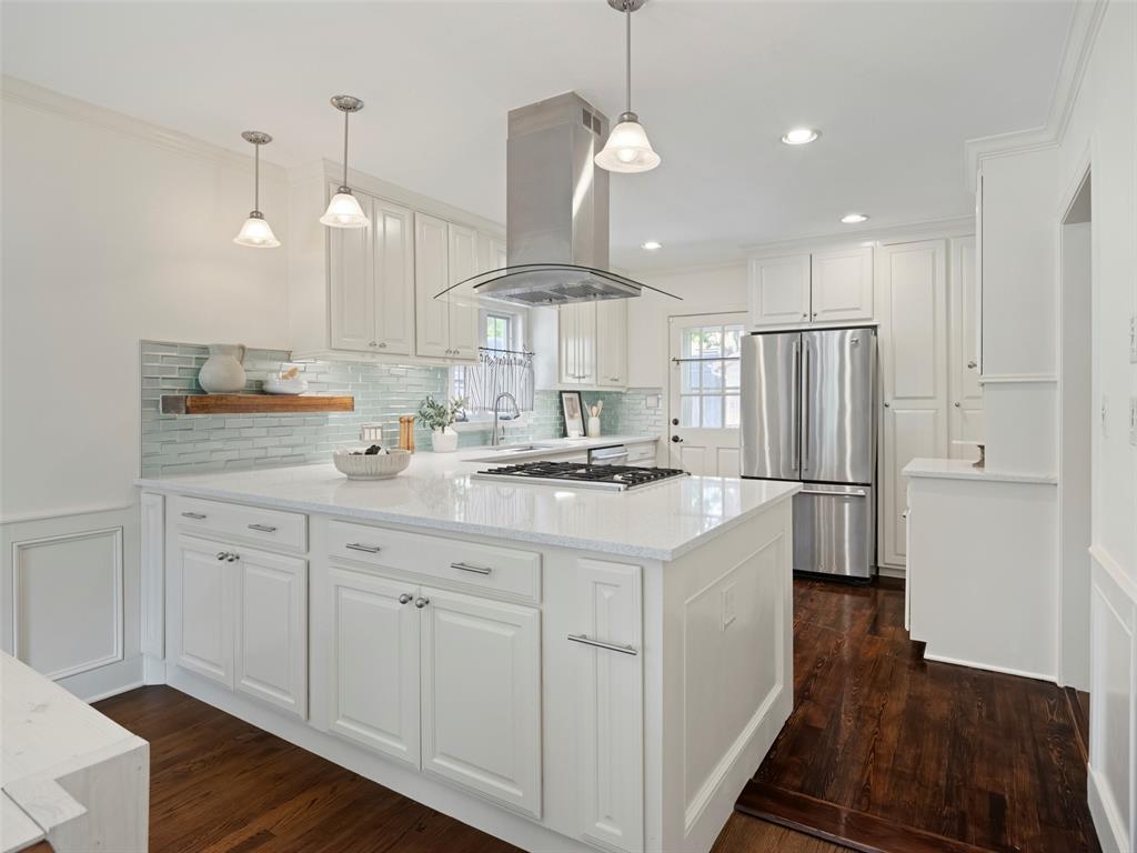 527 NW 38th Street