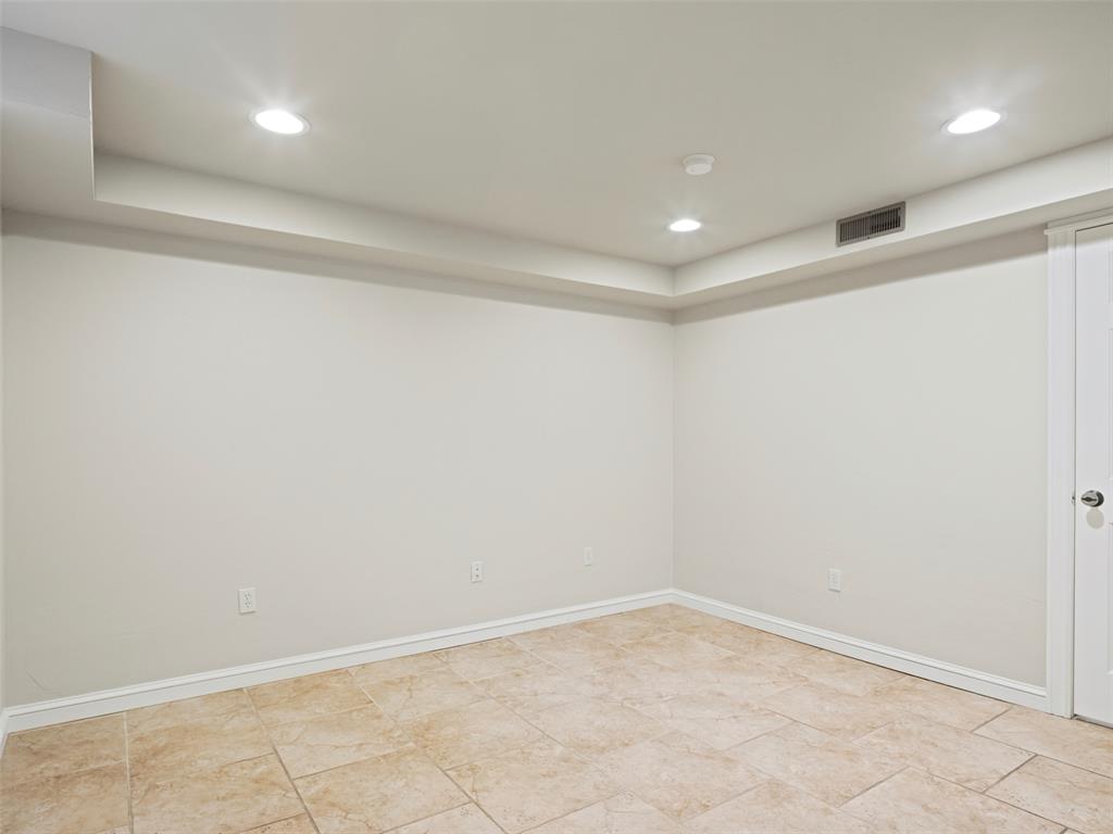 527 NW 38th Street