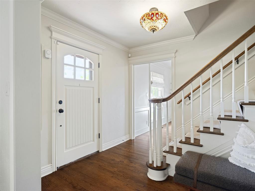 527 NW 38th Street