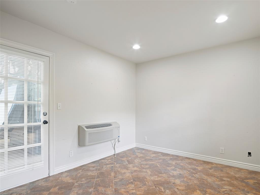 527 NW 38th Street