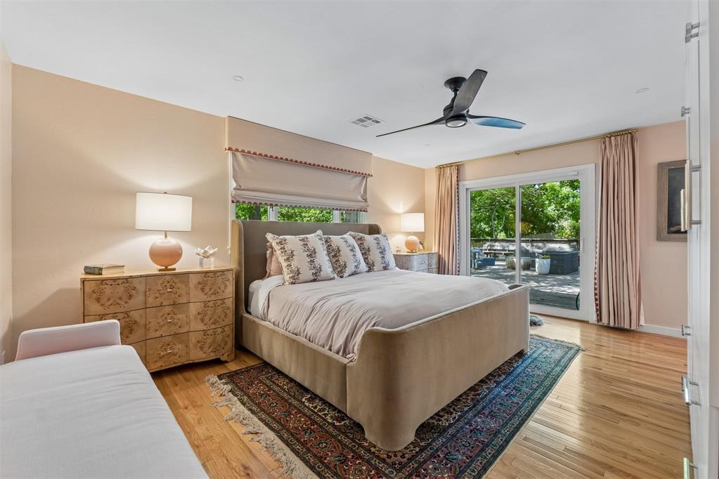 2420 NW 55th Terrace