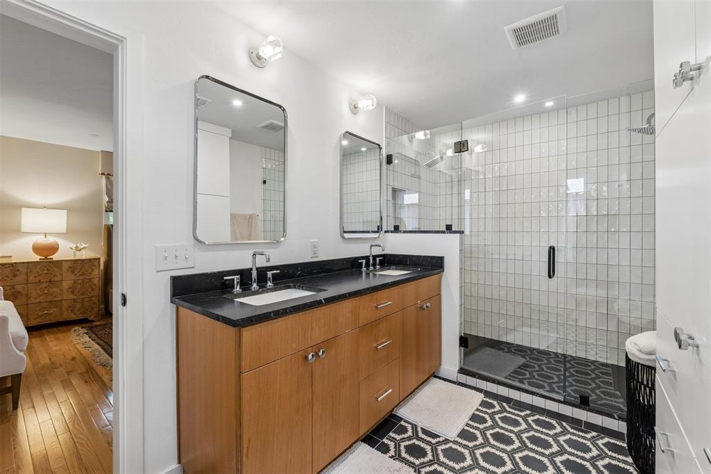 2420 NW 55th Terrace