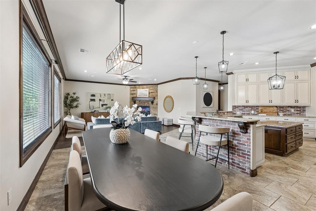 15708 Laguna Drive