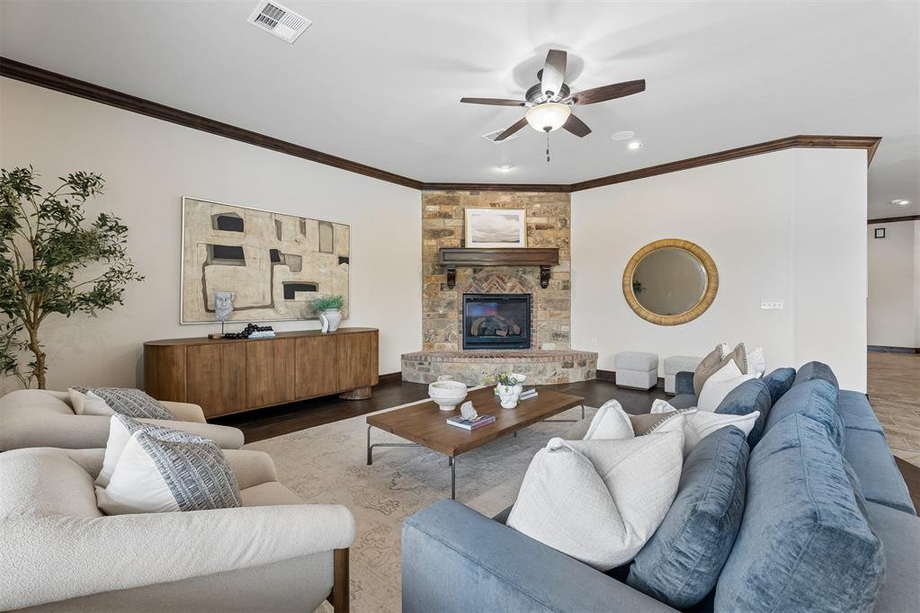 15708 Laguna Drive