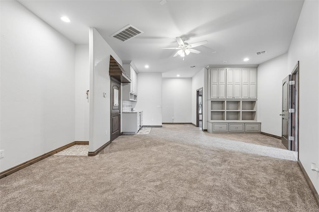 15708 Laguna Drive