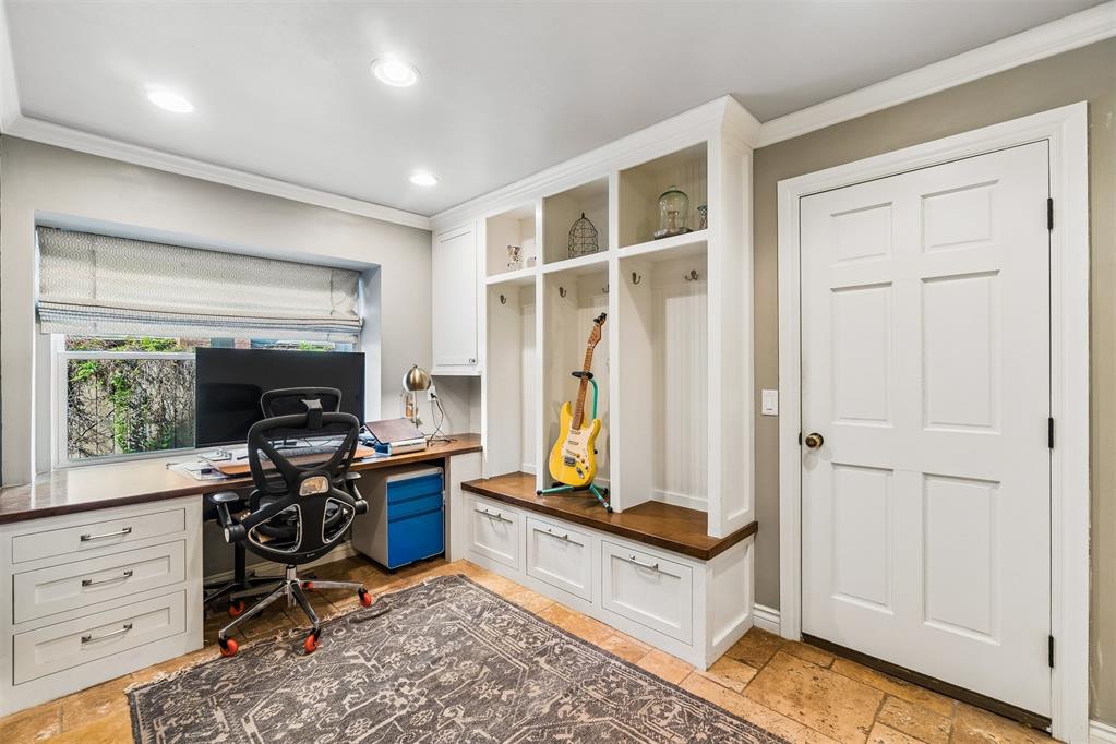 3216 Prairie Rose Road