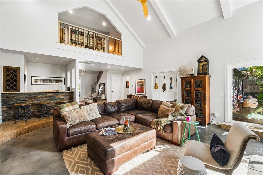 3216 Prairie Rose Road