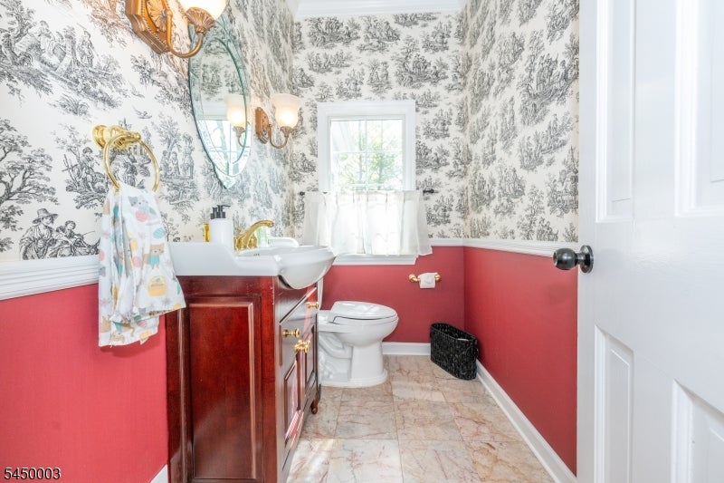 43 Brush Hill Rd
