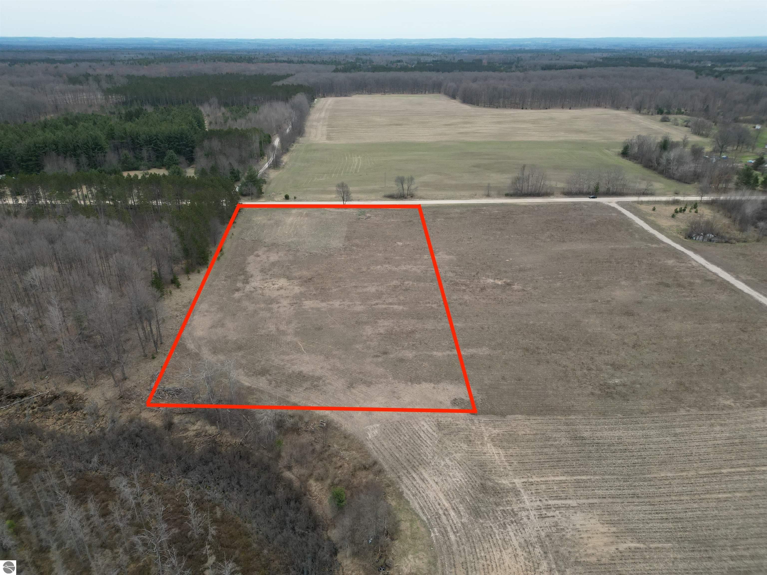 001 Gleaner Hall Road