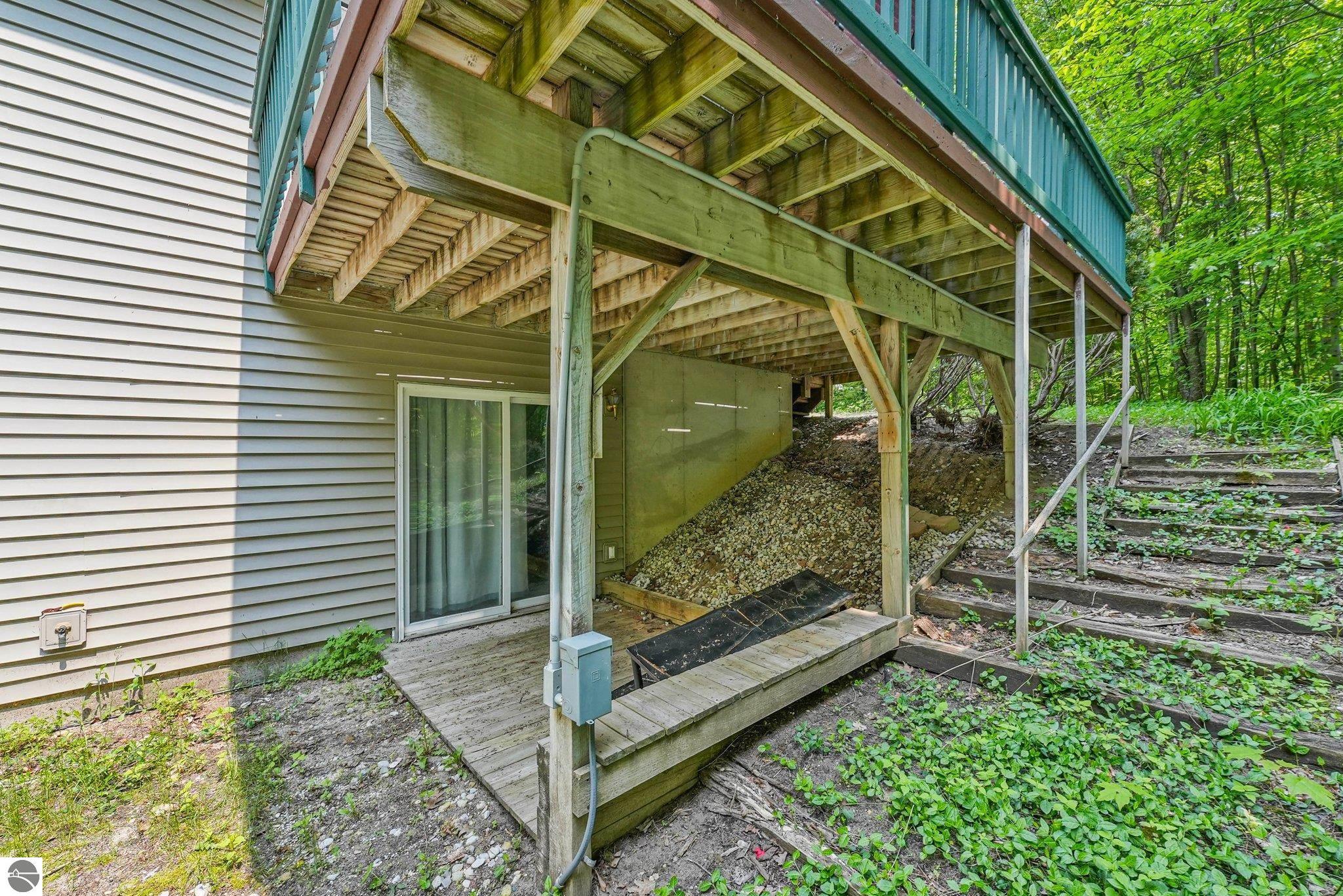 5153 Silver Pines Road