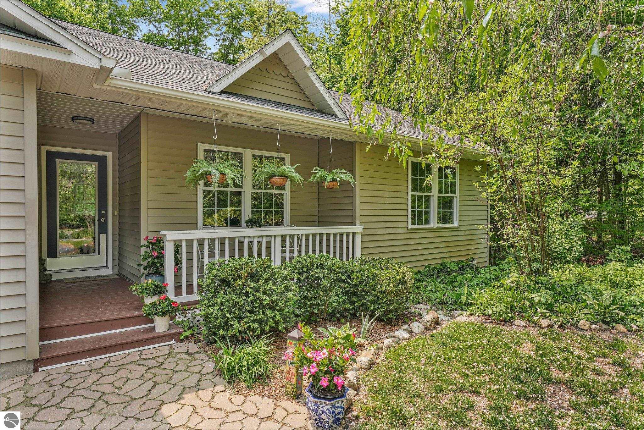 5153 Silver Pines Road