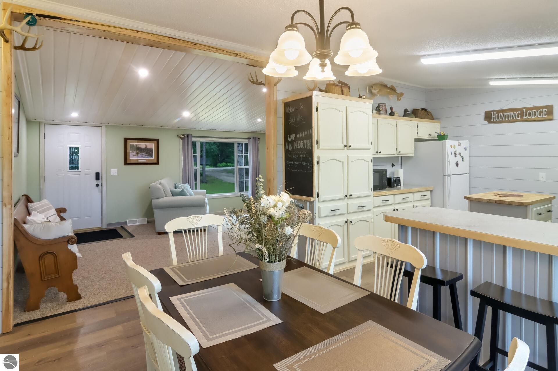 4126 Meadow Lane, Thompsonville